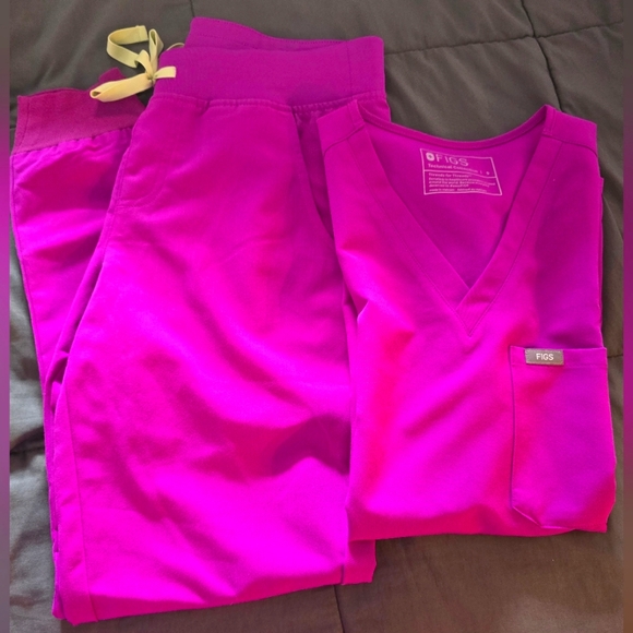 Womens Figs-Purple Jolt-Small - Picture 1 of 1